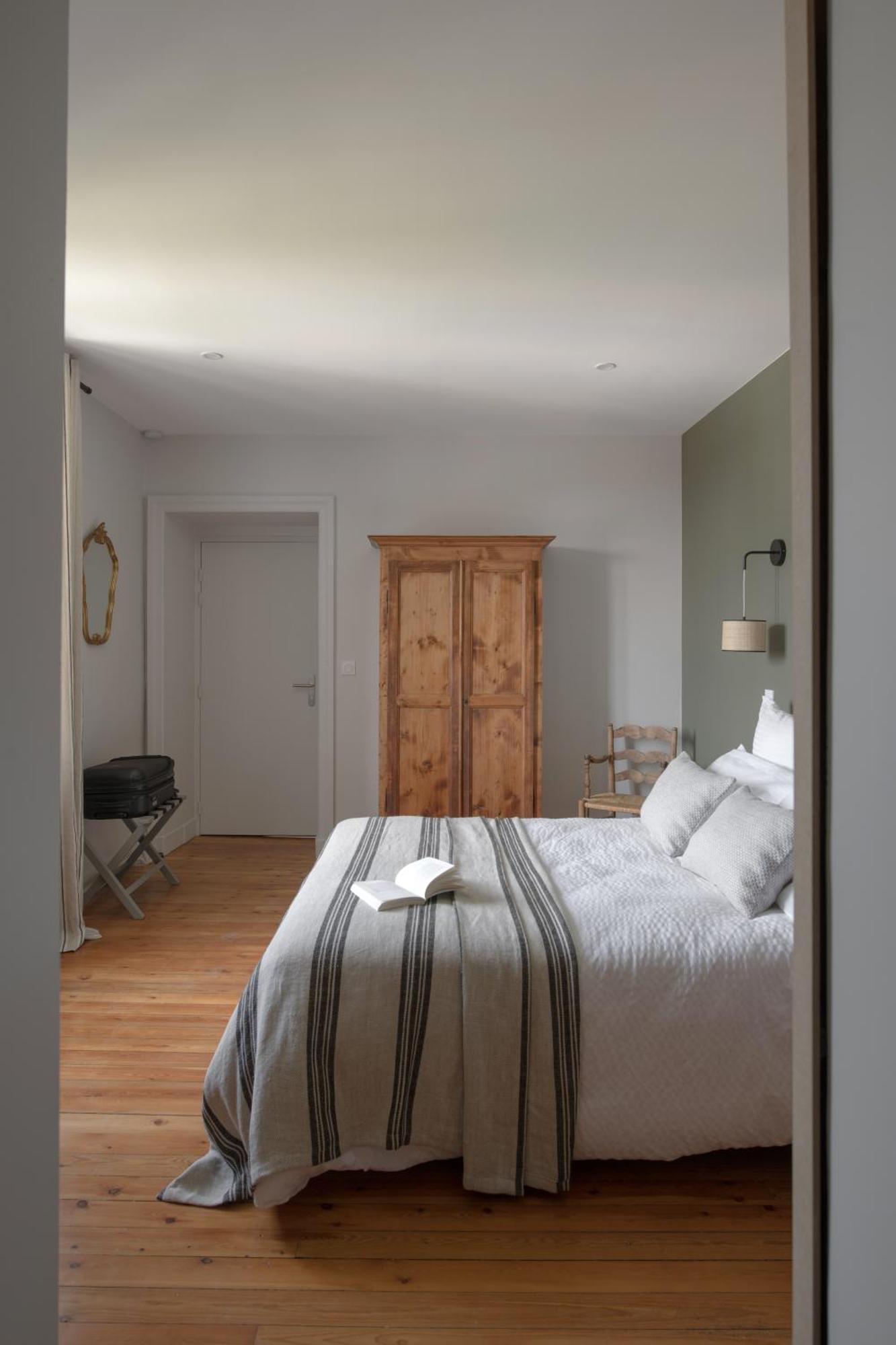 La Maison Des Monts D'Or Saint-Germain-au-Mont-dʼOr Екстериор снимка