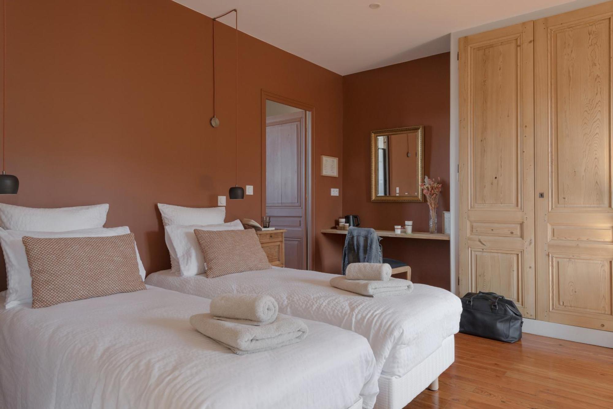 La Maison Des Monts D'Or Saint-Germain-au-Mont-dʼOr Екстериор снимка