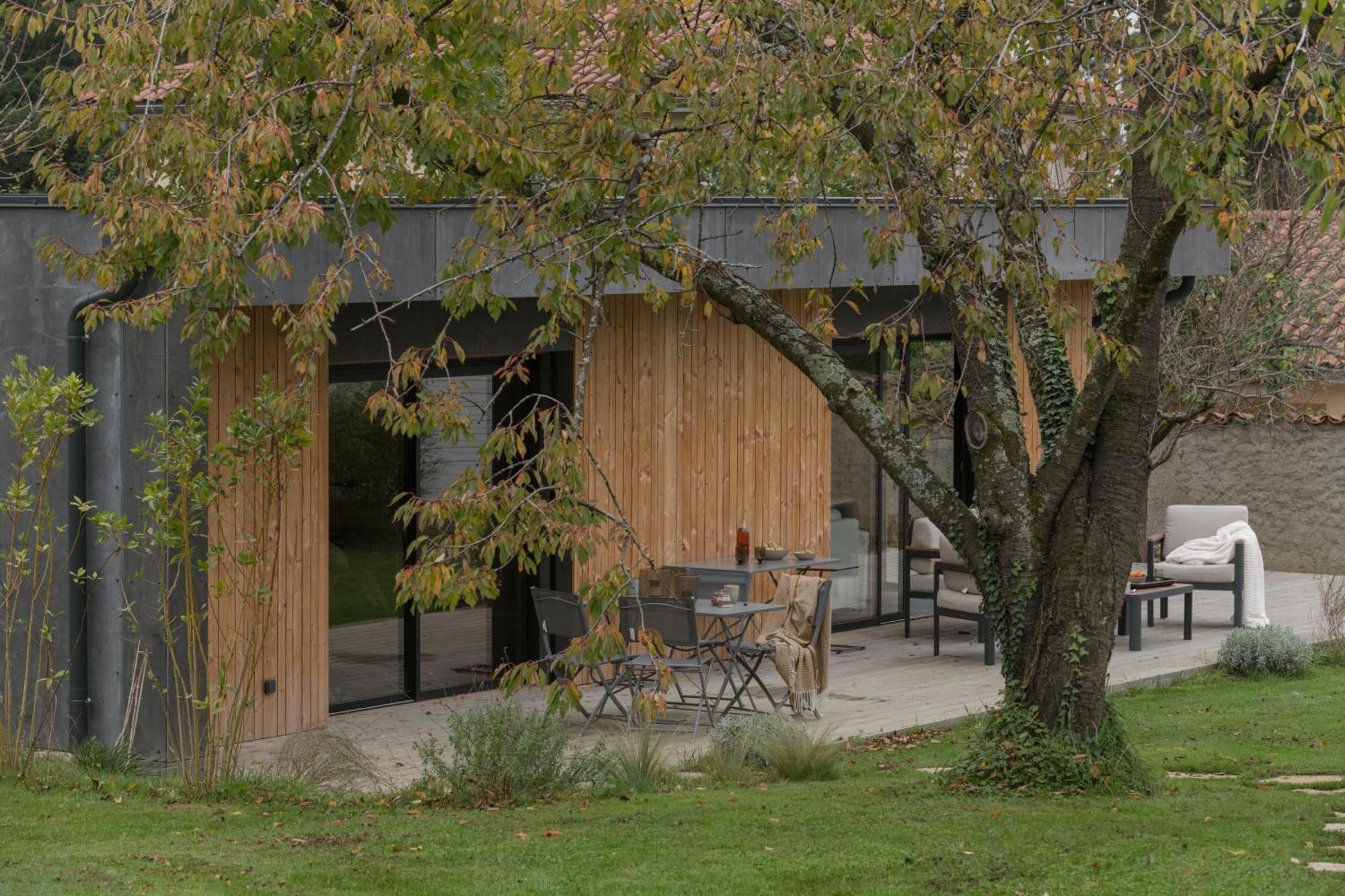 La Maison Des Monts D'Or Saint-Germain-au-Mont-dʼOr Екстериор снимка